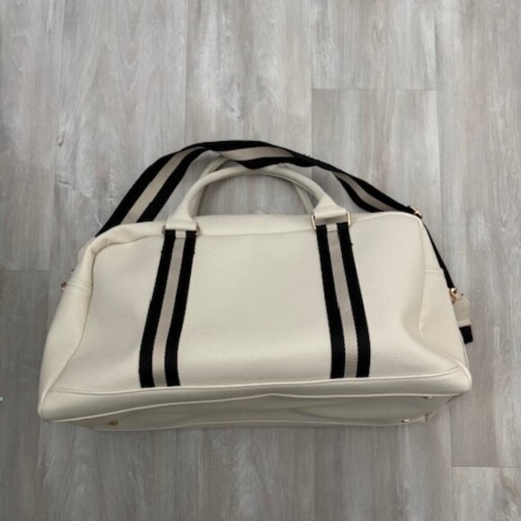 Badgley Mischka NY The Bailey Duffel With Logo-Jacquard Removable Shoulder Strap - Picture 3 of 4